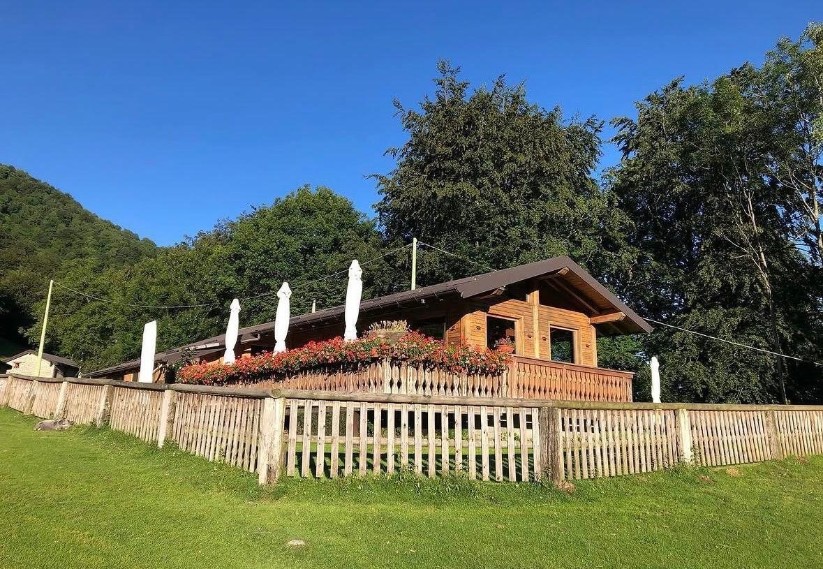 Esterno della baita dell’Alpe